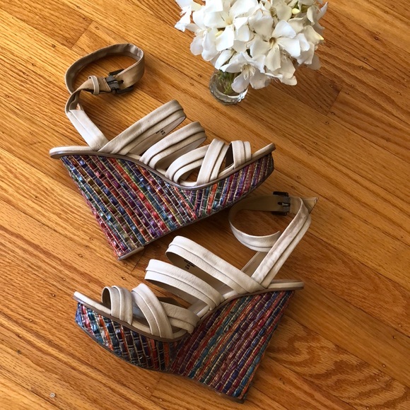 Enzo Angiolini Shoes - 🌺 Enzo Angiolini Leather/Multi-Colored Wedge 9.5!